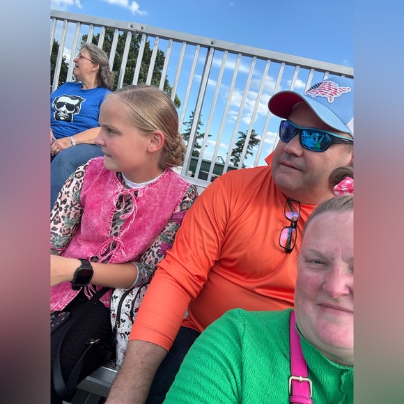 Meet your Posher….. - Picture 12 of 14